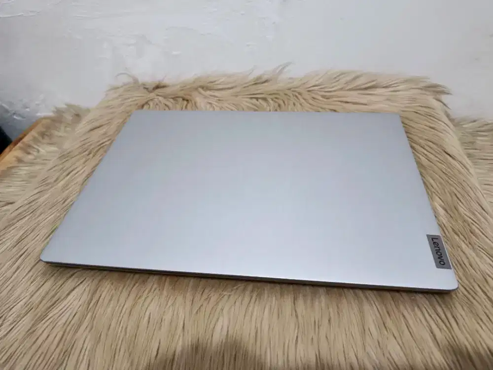 Laptop Slim Terbaru Lenovo Ideapad Celeron N4020 Ram 4 Ssd 256