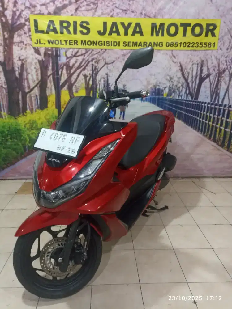 New PCX 95% baru km.8,rb