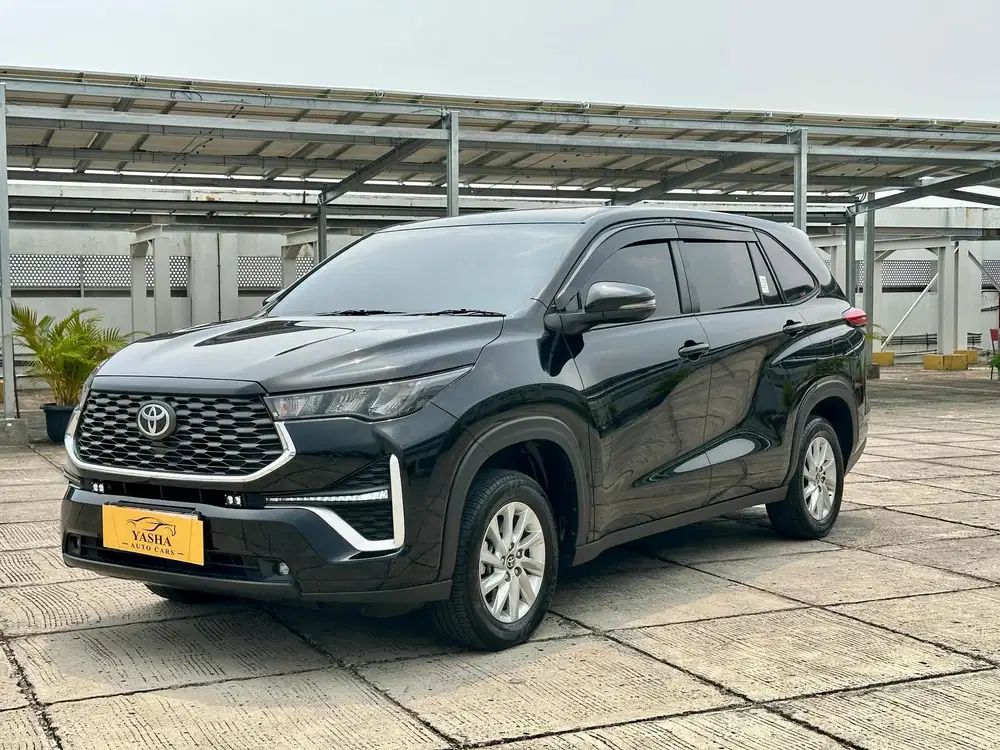 Toyota Kijang Innova 2023 Bensin