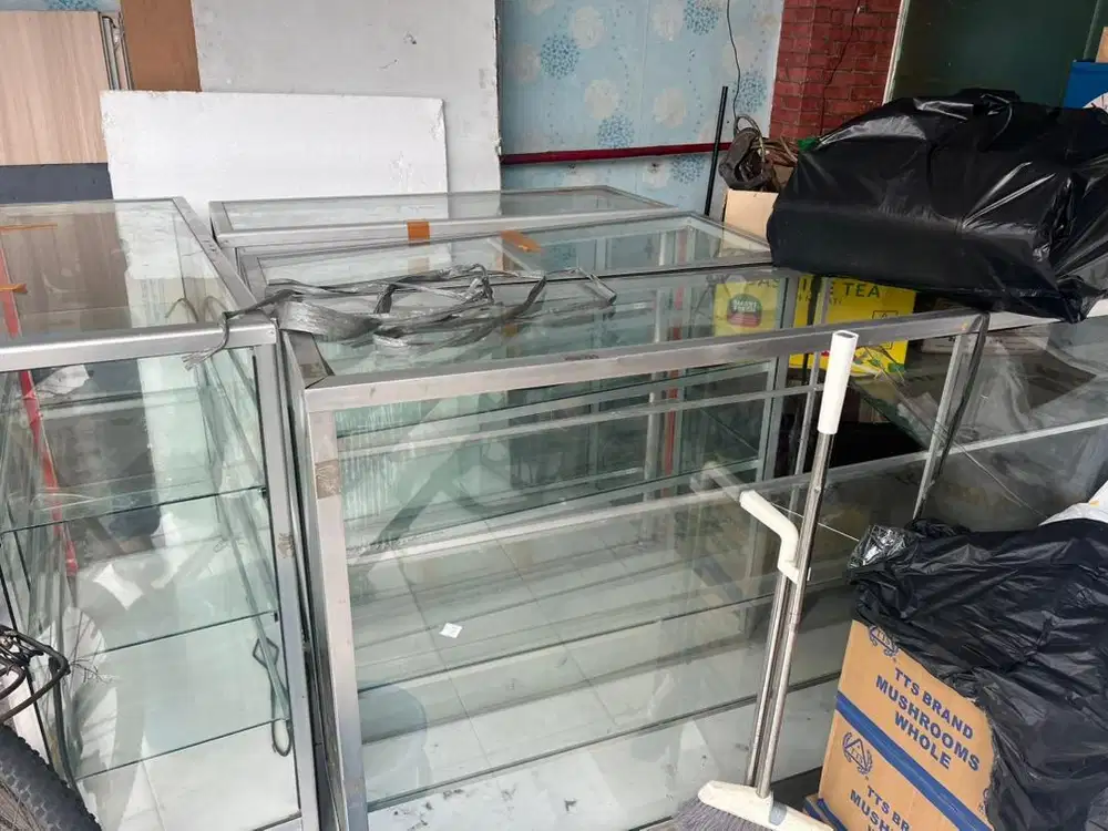 Dijual Etalase Kaca panjang 1 meter dan 2 meter