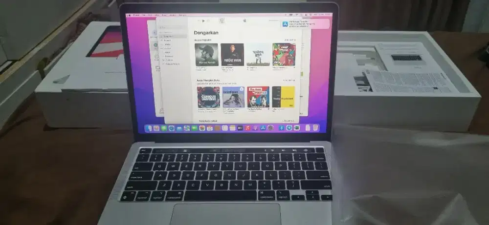 Macbook Pro 8/512gb M1 2020