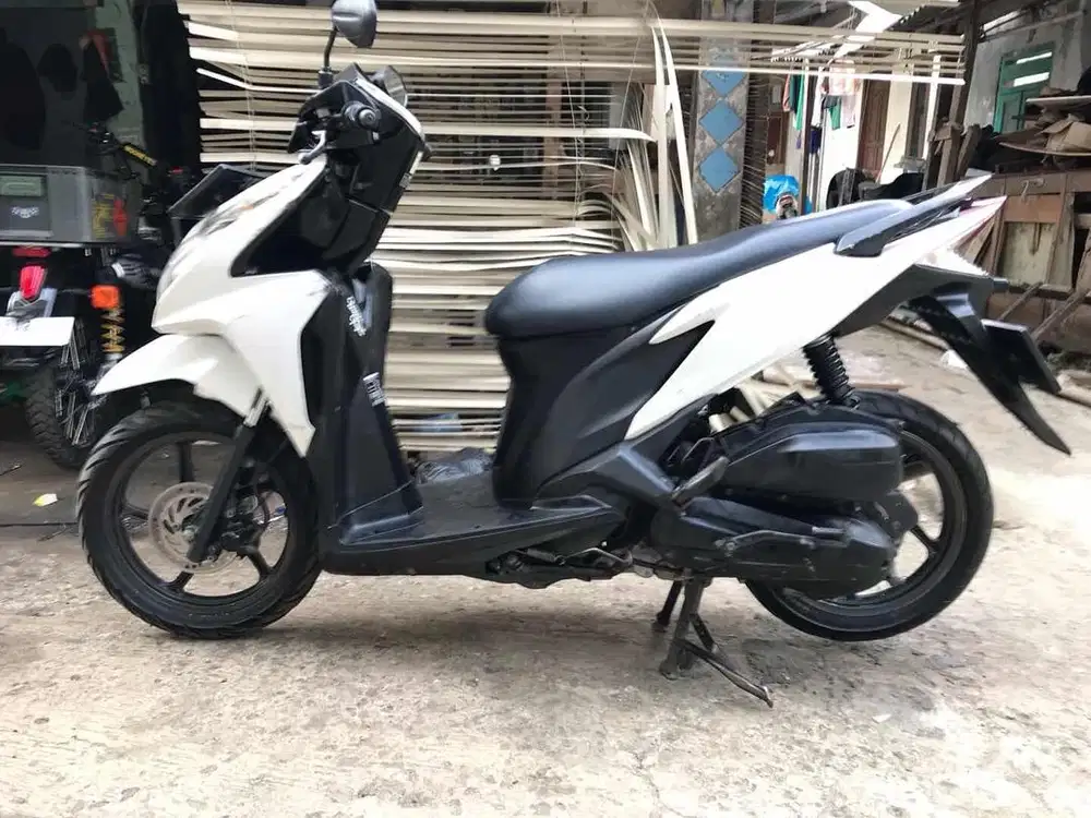 Dijual cepat Vario 125 KZR 2014