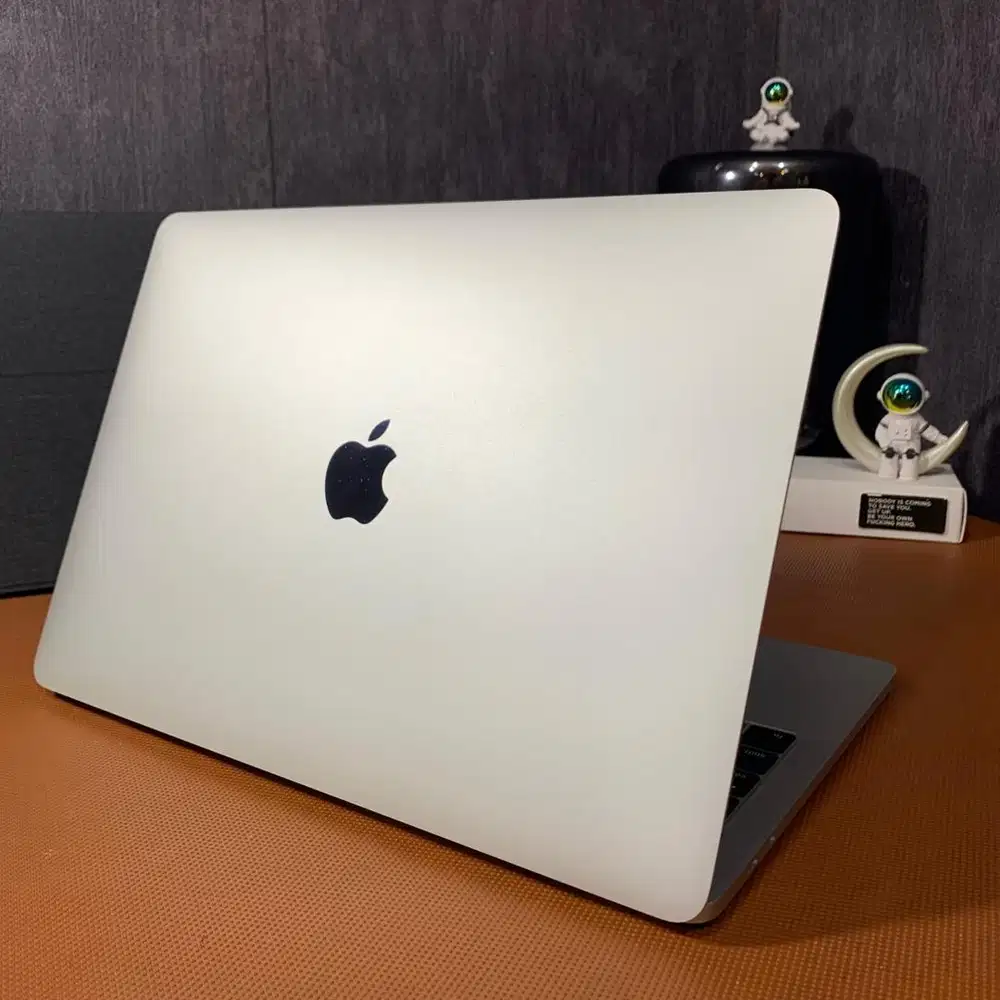 Macbook Pro Touchbar 8/512gb 13inch 2017 Silver