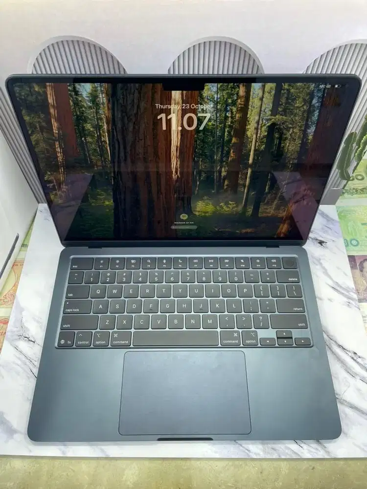 Macbook air m4 16/256GB iBox like new