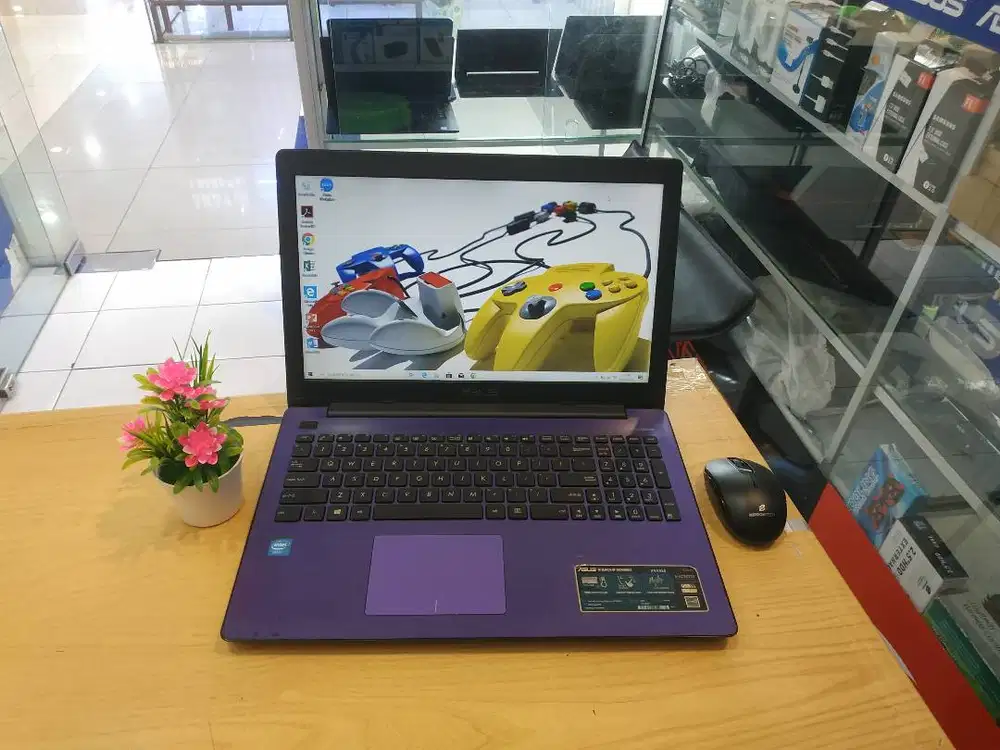 JUAL LAPTOP ASUS X553M CELERON RAM 2GB HDD 500GB
