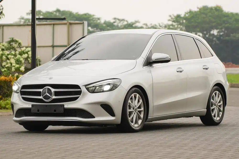 (DP 15jt) Mercedes Benz B200 1.3 Progressive Line 2021 (W247)
