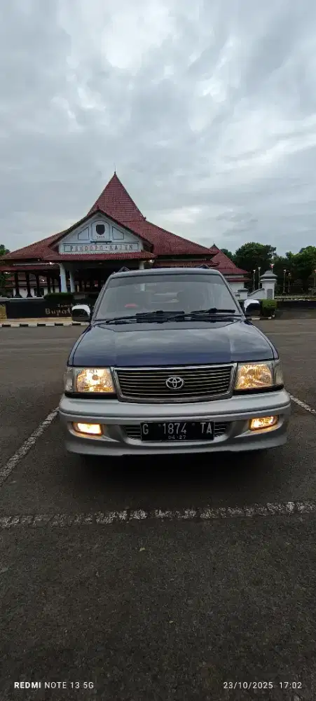 Toyota Kijang Krista 1.8 EFI