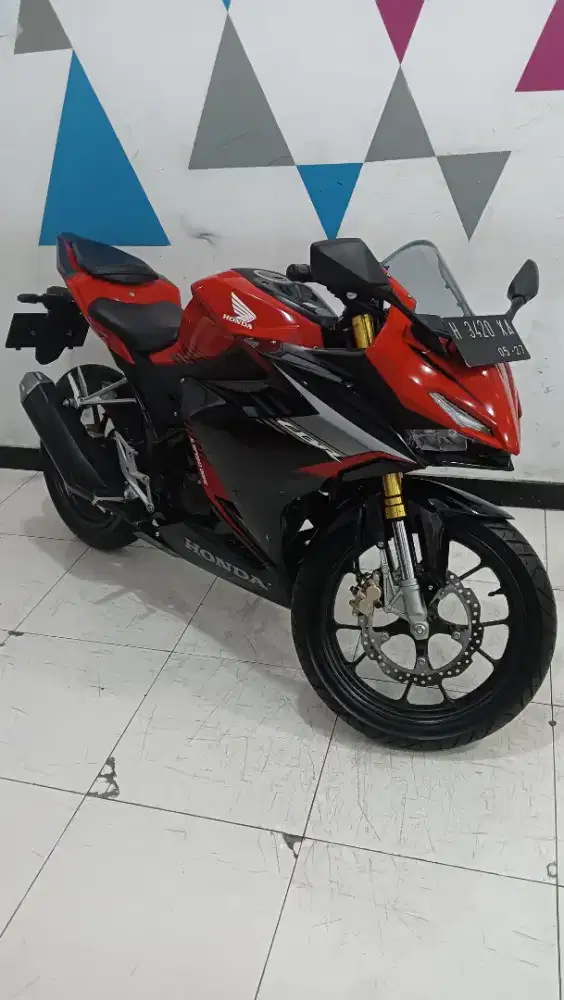 Honda All New CBR 150R 2022 km.3000