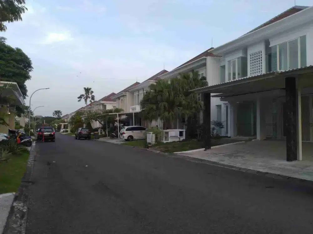 Sewa Rumah LaRiz Ville Pakuwon Indah Citraland