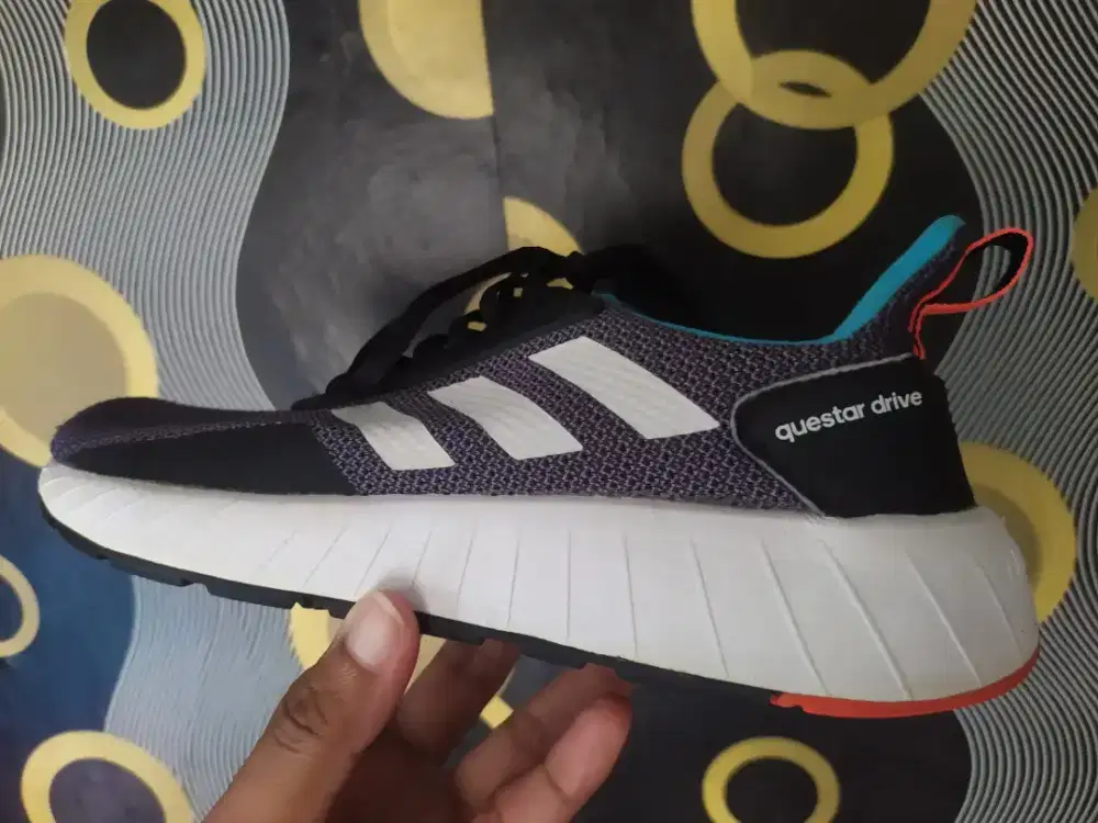 Sepatu Adidas size 40 2/3