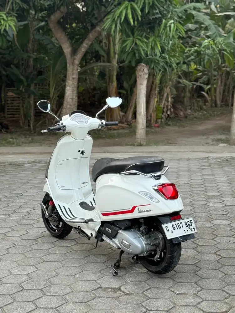 Vespa Sprint S 2022 plat G tegal