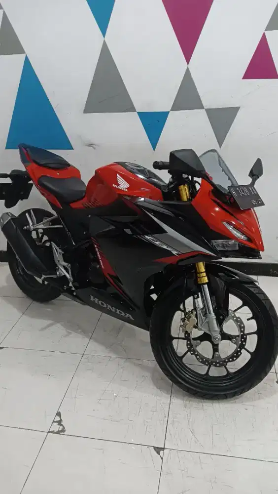 Honda All New CBR 150R 2022 km.3000