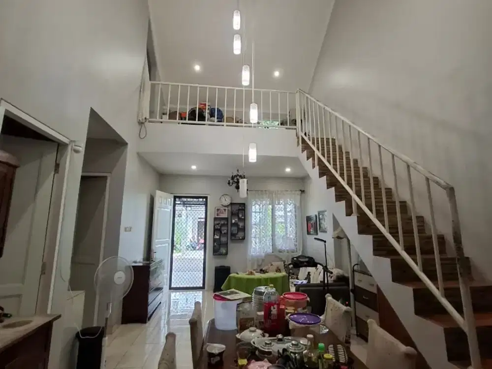 RUMAH MEZZANINE RANGKA BAJA RINGAN KOTA WISATA CIBUBUR JAKARTA TIMUR