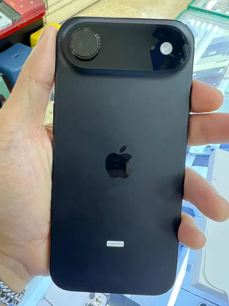 Iphone 17 air 256 bli bli garansi panjang oktober 2026