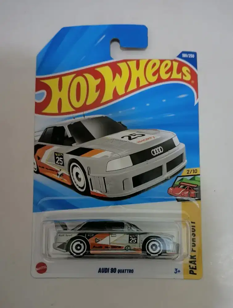 Diecast hotwheels audi 90