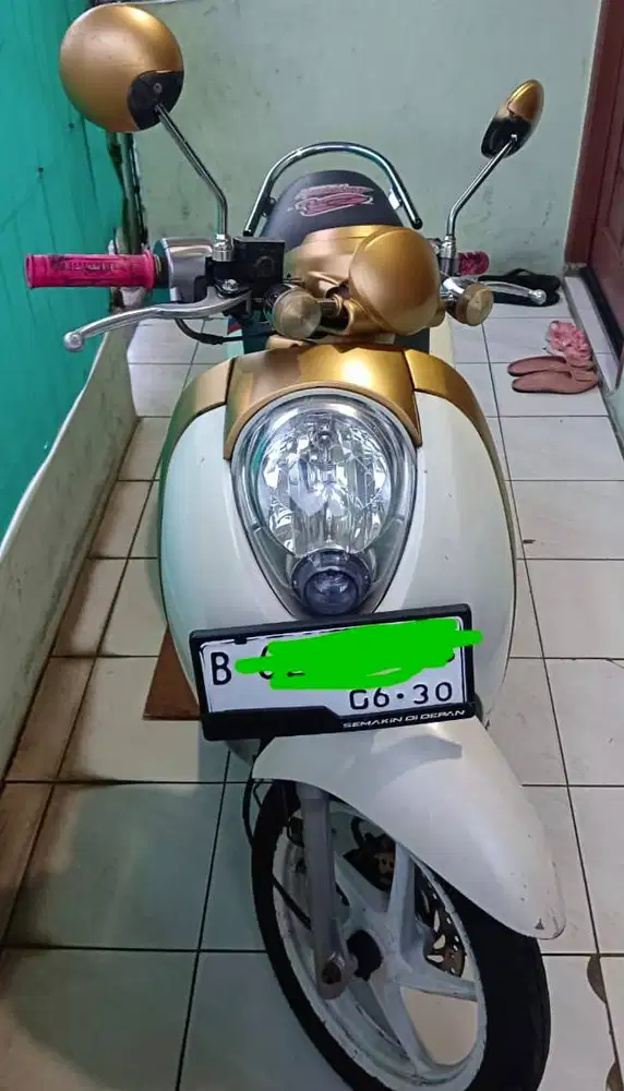 Scoopy karbu 2011