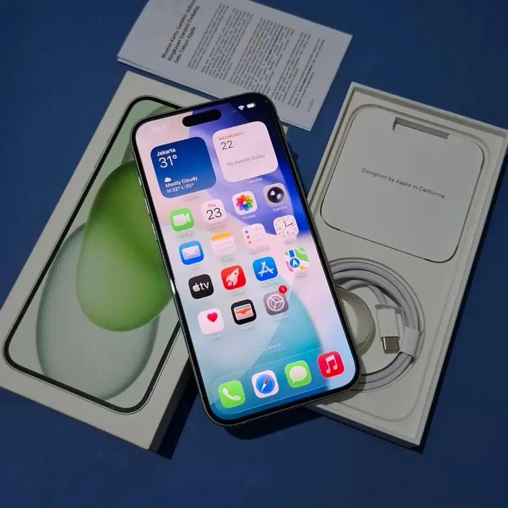 iPhone 15 plus 256GB Green Fullset ex resmi iBox mulus original