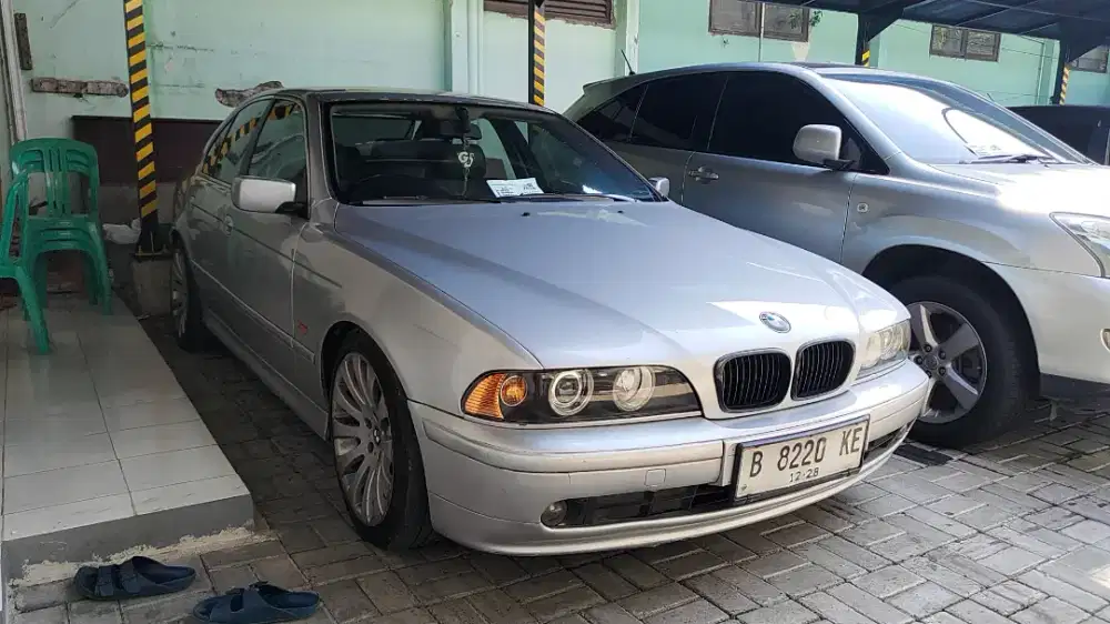 BMW 525i E39 2001