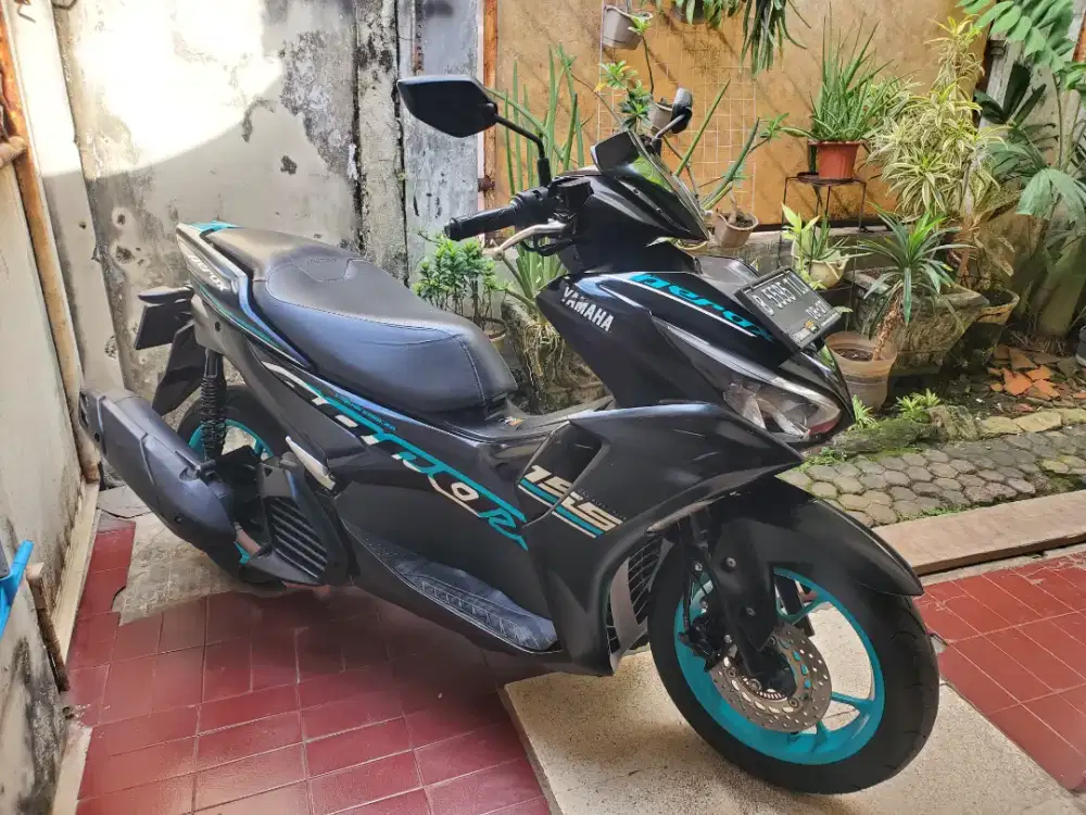 Yamaha New Aerox Hitam 2022 Full orisinil.