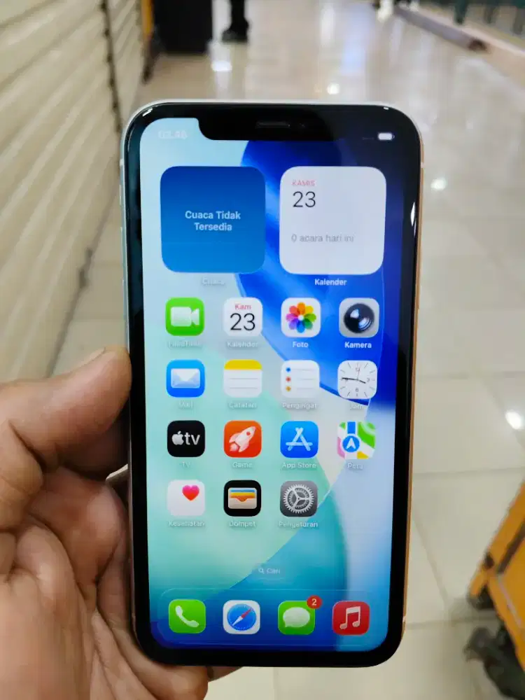 Iphone 11 256 inter lengkap cakep