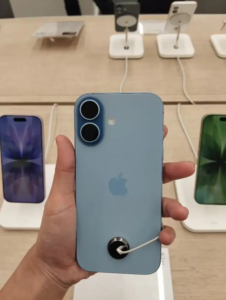 IPHONE 17 BASIC 128