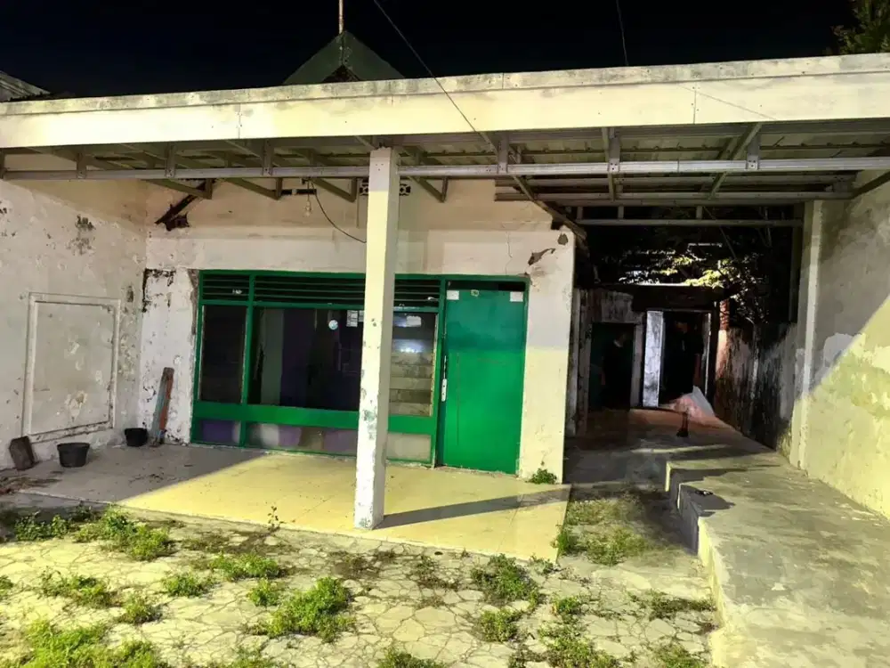 Dijual Tanah Siap Bangun Bonus Bangunan Rumah Jelek  Lokasi Manyar Sabrangan Surabaya