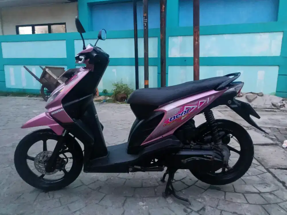 Honda beat karbu 2011 pajak hidup  halus mulus kering