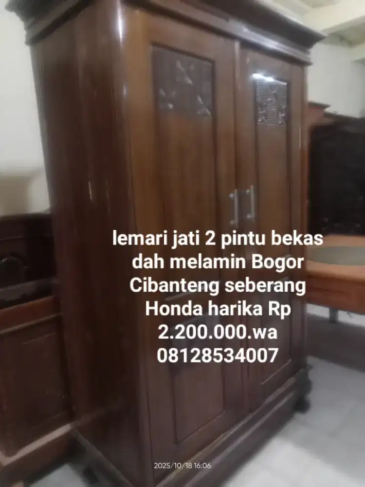 Lemari kayu jati pintu 2 bekas dah melamin Cibanteng Bogor like new