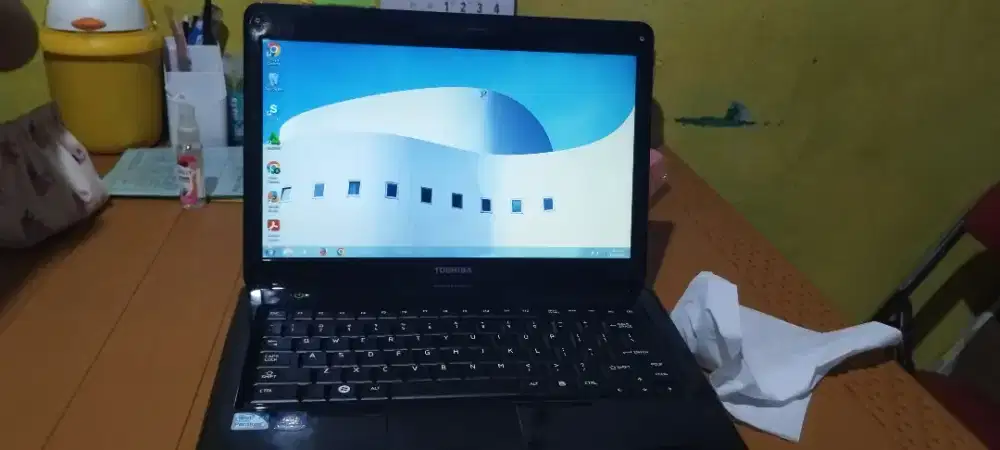 Laptop Toshiba windows 7