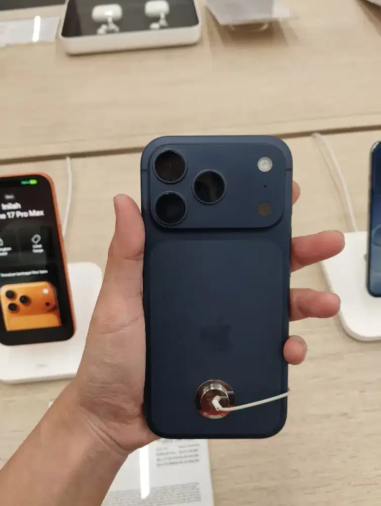 IPHONE 17 PRO 256