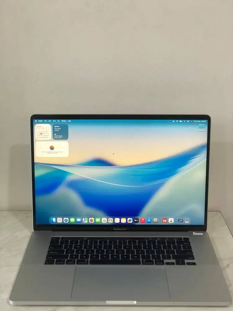 MacBook Pro 16 2019 i9 16GB RAM / 1TB SSD Normal Bergaransi