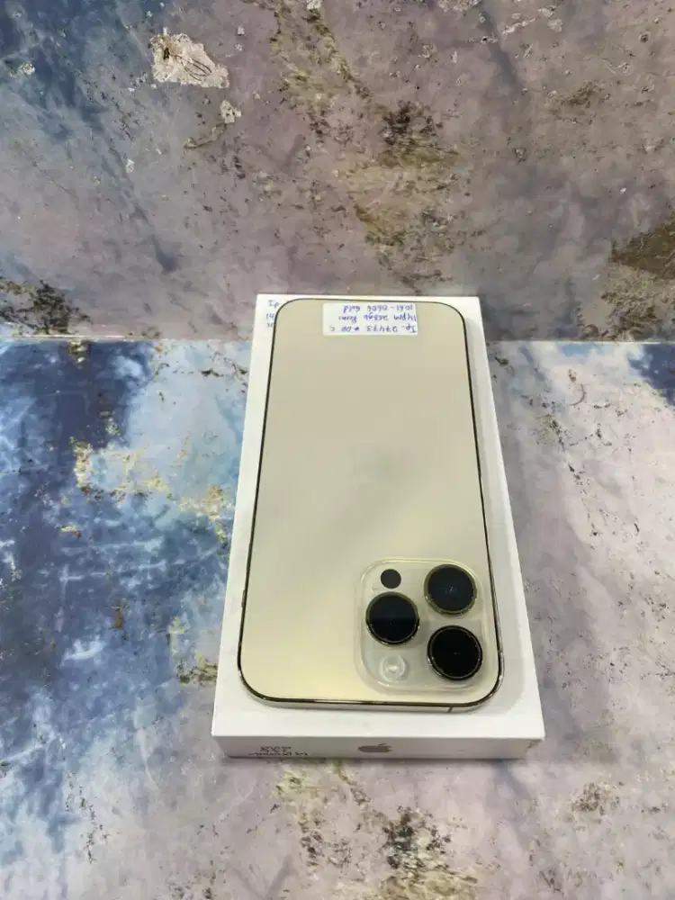 Di jual HP IPHONE 14 PRO MAX GOLD 256GB IBOX