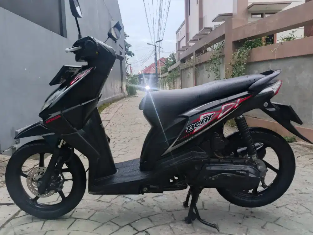 Honda beat karbu 2012 stater tokcer halus mulus terawat