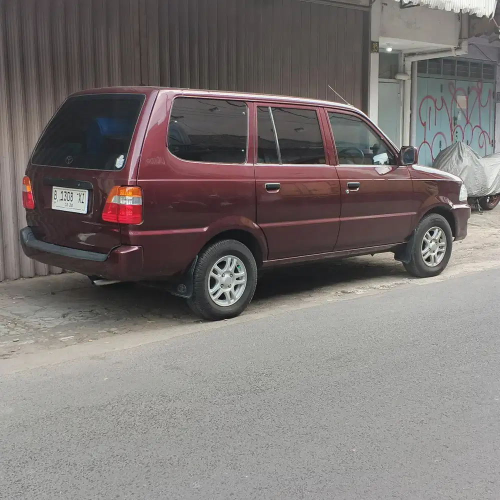 Toyota Kijang 2003 Bensin