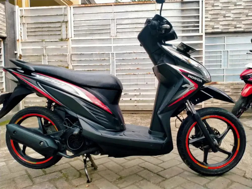 Honda Vario Agnes lengkap motor sehat keterangan detail dibawah