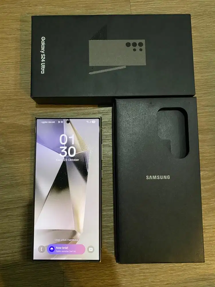 Samsung S24 ultra 12/256gb SEIN
