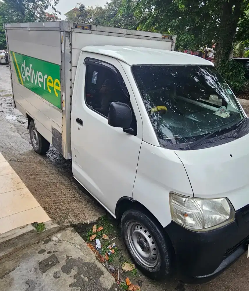 Gran max box 2012 putih