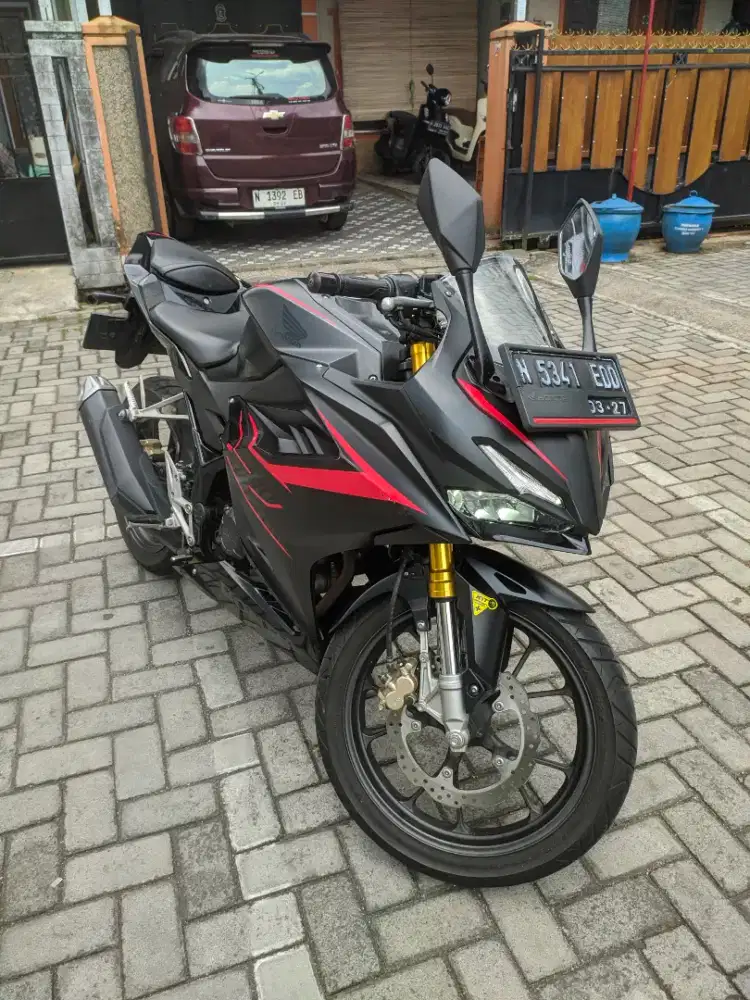 Honda CBR 150R tahun 2022