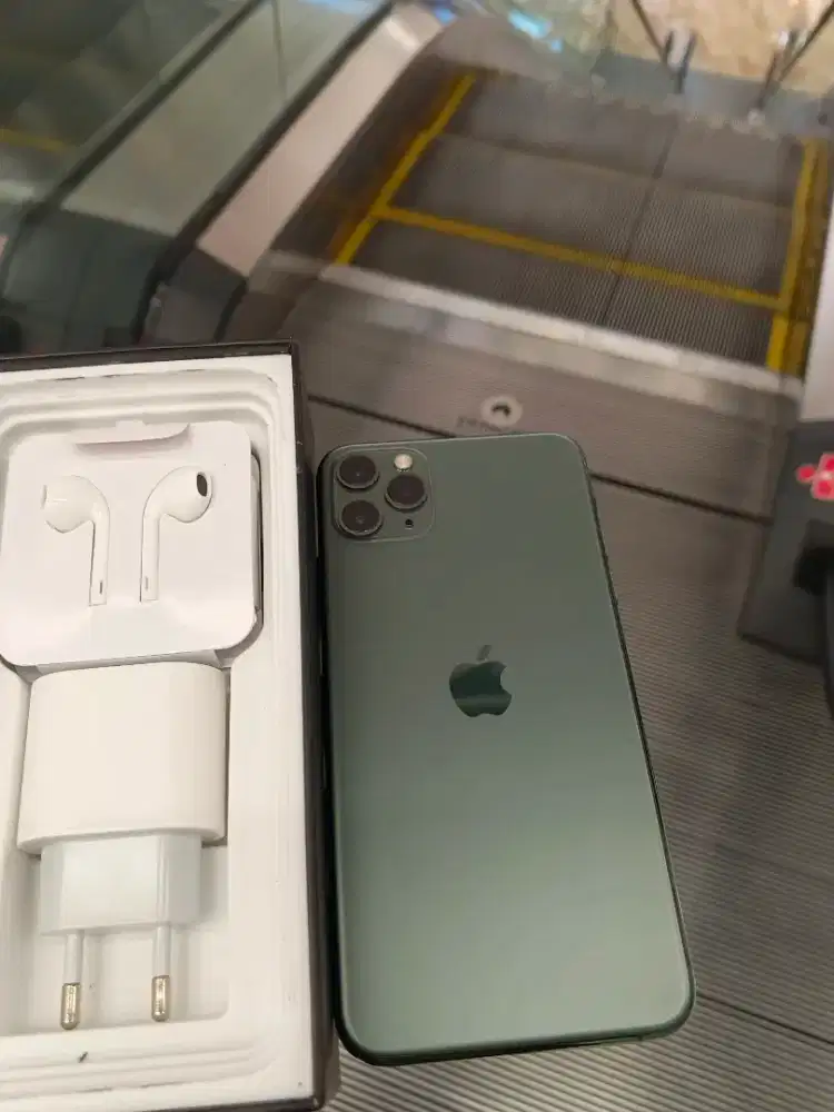 Iphone 11 pro max 256gb sebgian apple