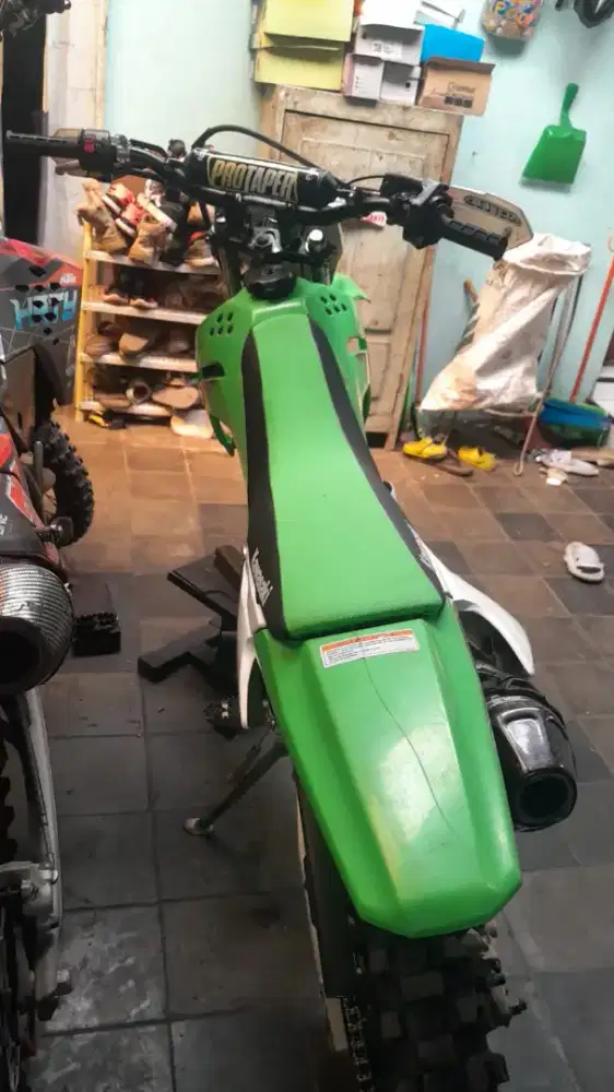 KLX 140 tahun 2018