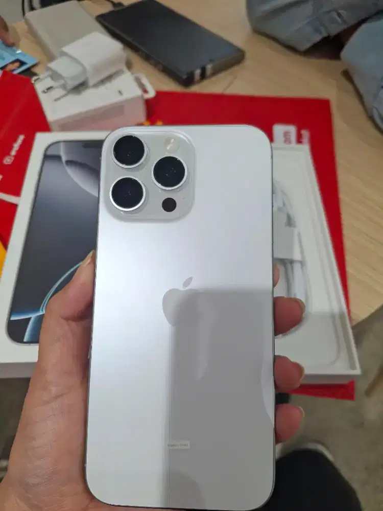 Promo cicilan kredit iphone 16 promax 256GB bebas 2kali angsuran