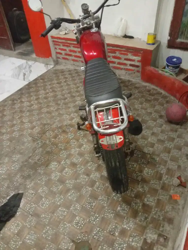 Dijual cb 100 cc sekon