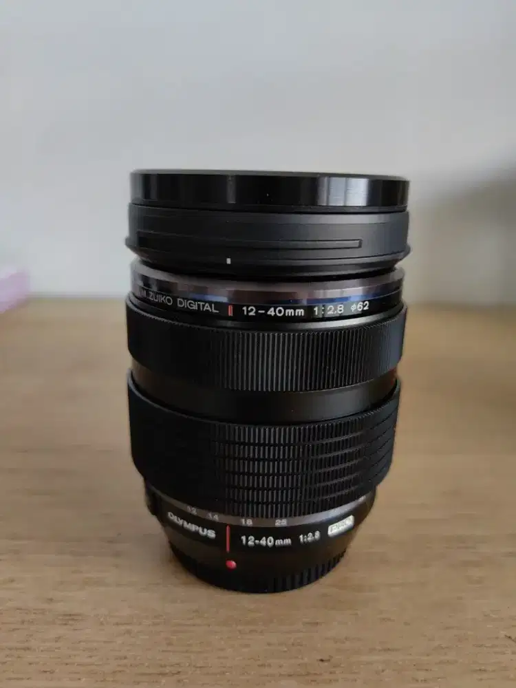 Olympus M.Zuiko Digital ED 12-40mm f/2.8 PRO Lens Camera Kamera M43