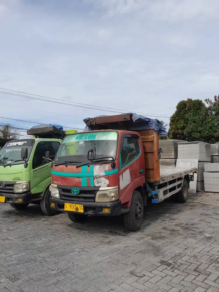 DIBUTUHKAN SOPIR TRUK DOBEL SIM B1 UMUM
