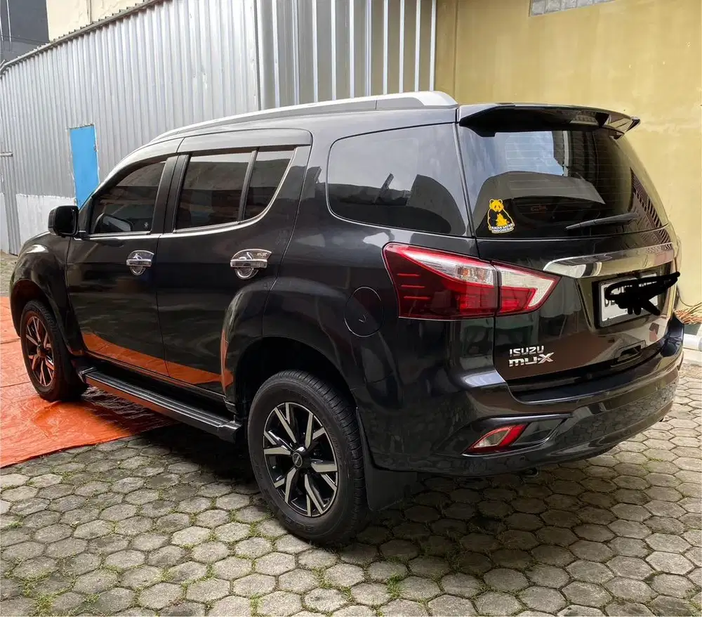 ISUZU MUX 2020, BE, Hitam, Solar
