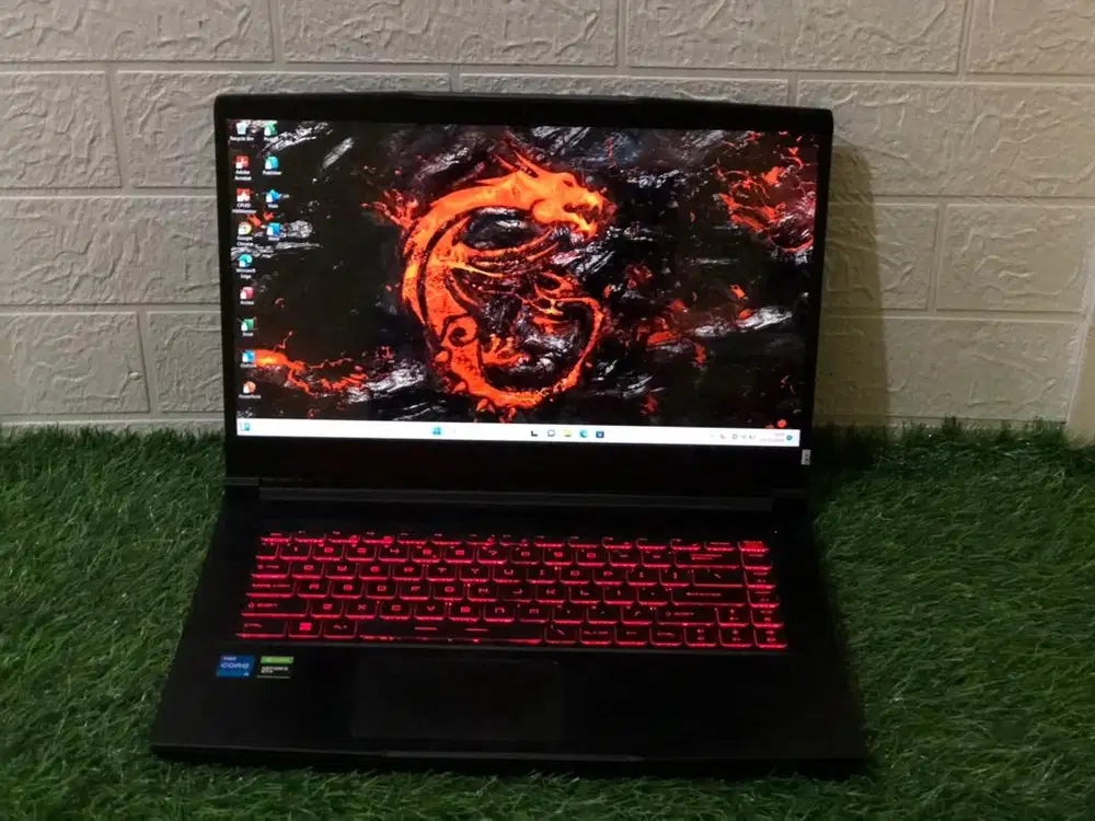 Laptop Gaming MSI Core i5-11400H Gen.11Th Ram 16/512 GB GTX 1650 Max-Q