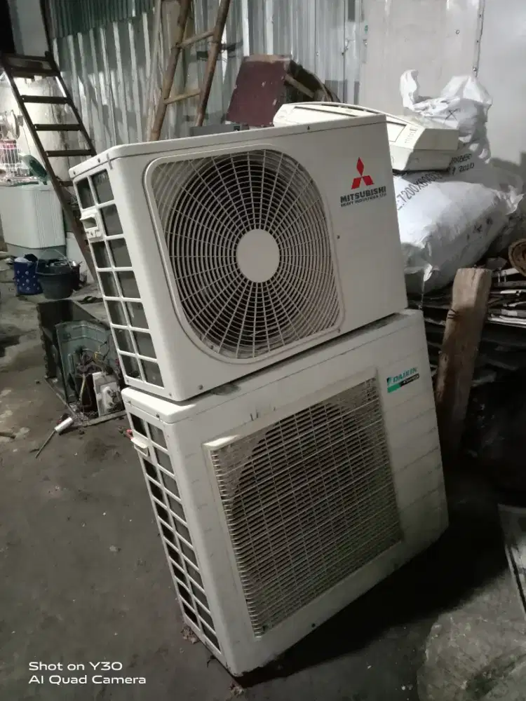 Terima ac bekas rusak