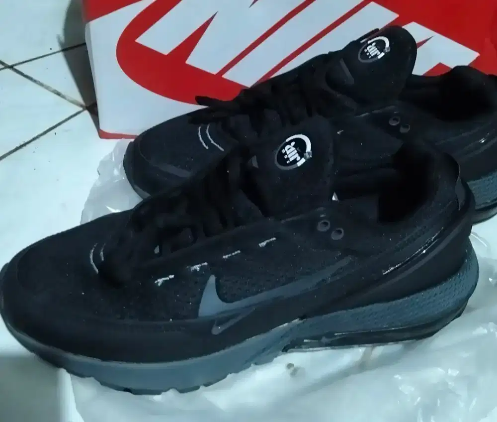 Sepatu Nike Air max Pulse ori dan baru