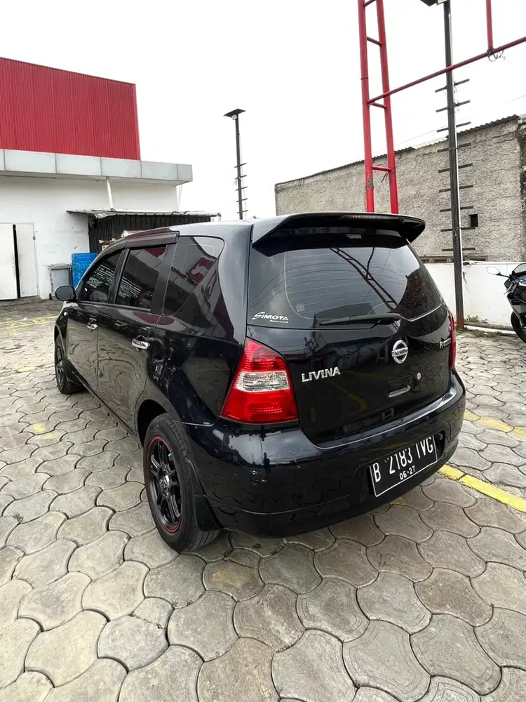Nissan Grand livina 2010 Bensin