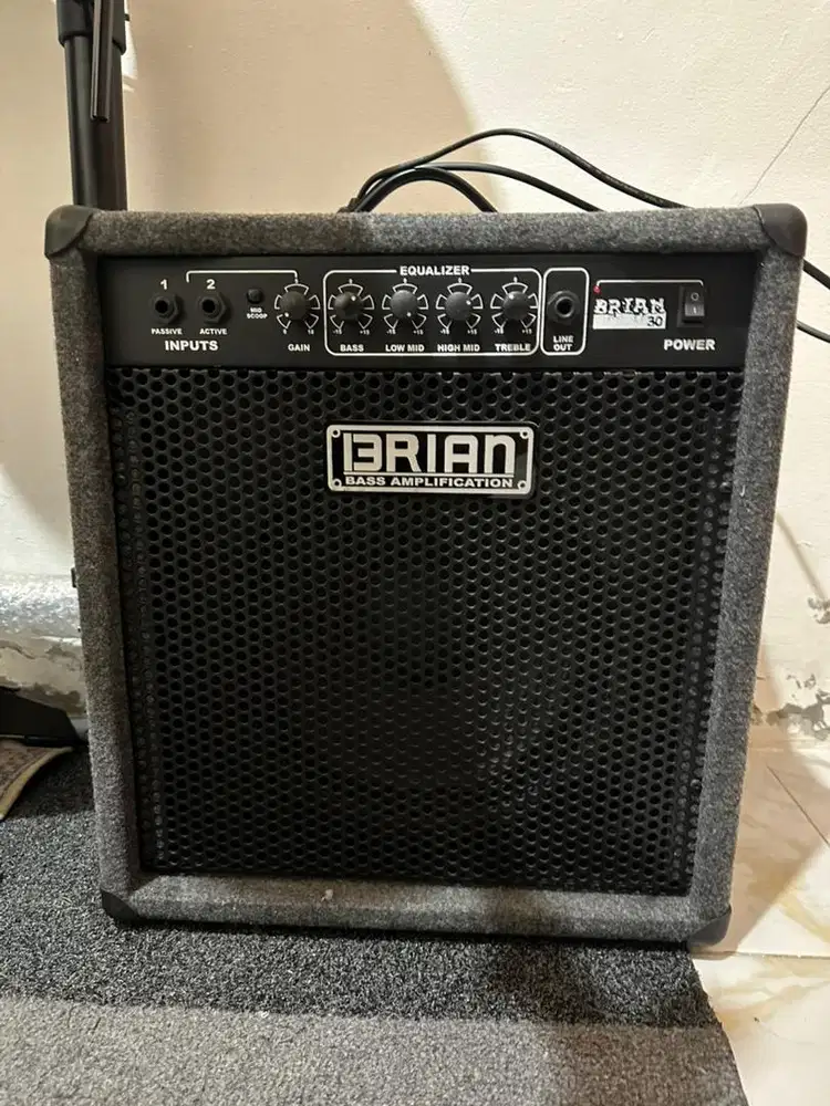 AMPLI BASS BRIAN